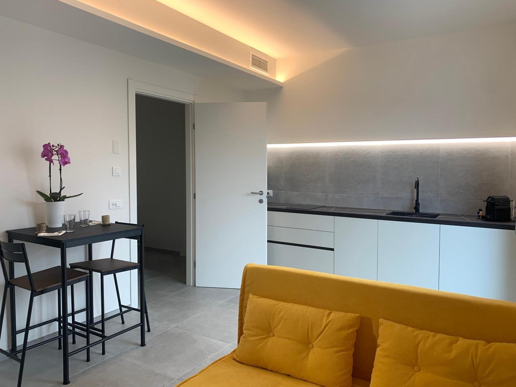 Green Home - Cernobbio Apt Комо Экстерьер фото
